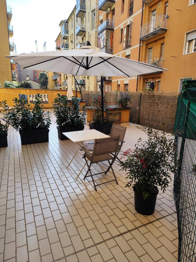 Ak Holidays Apartments 81 Болоня Екстериор снимка