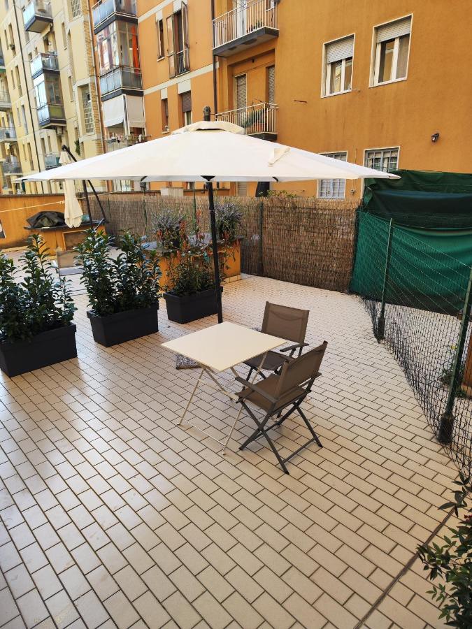 Ak Holidays Apartments 81 Болоня Екстериор снимка