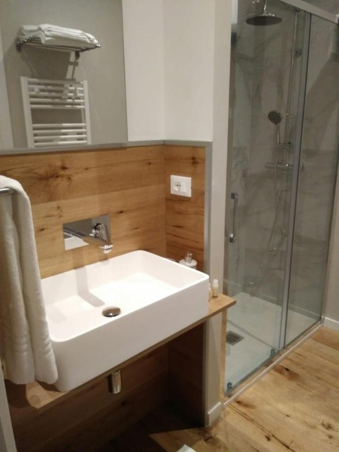 Ak Holidays Apartments 81 Болоня Екстериор снимка
